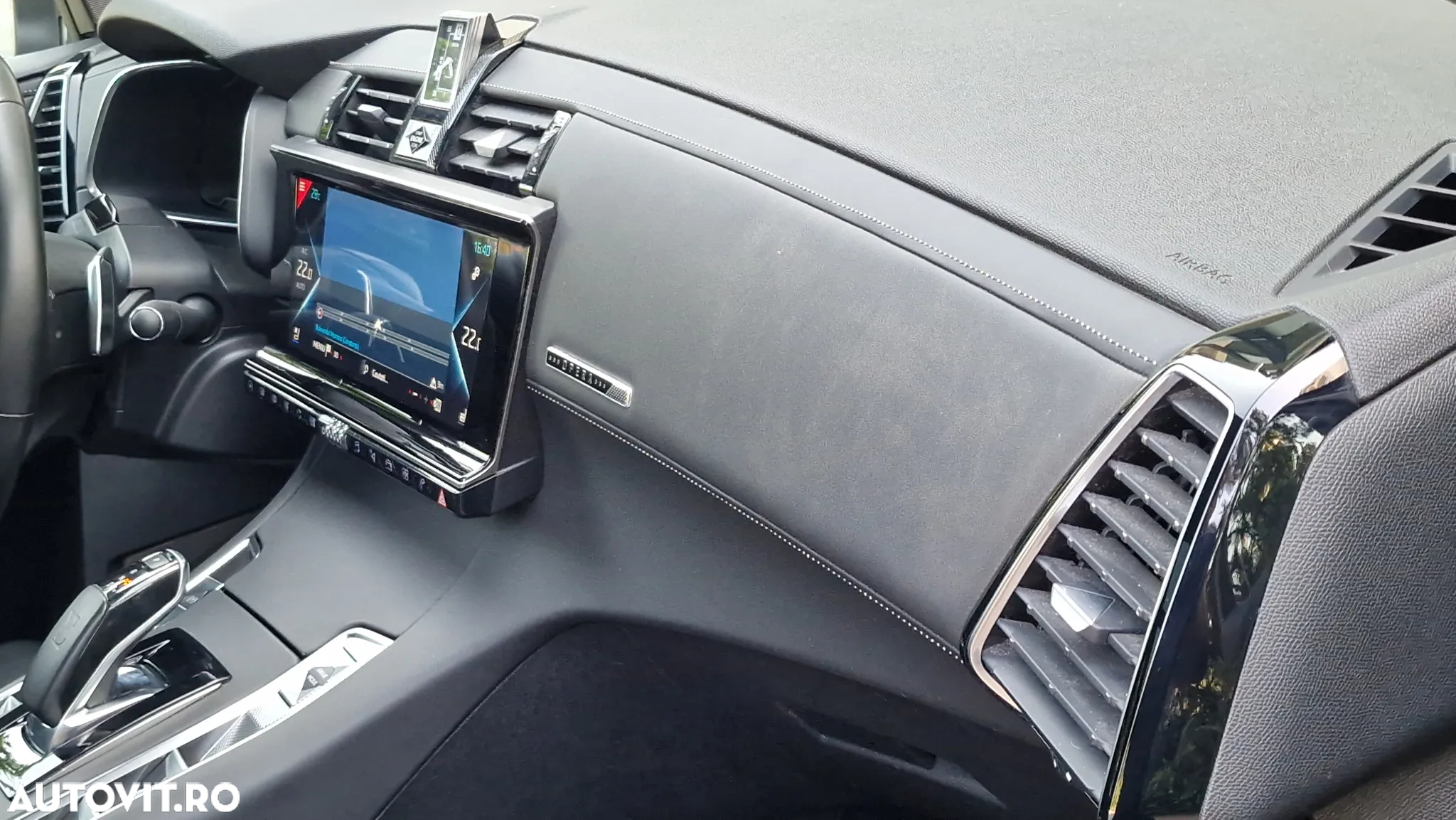 DS Automobiles DS 7 Crossback DS7 Crosback 1.6 PHeV AWD 300 EAT8 Rivoli - 10
