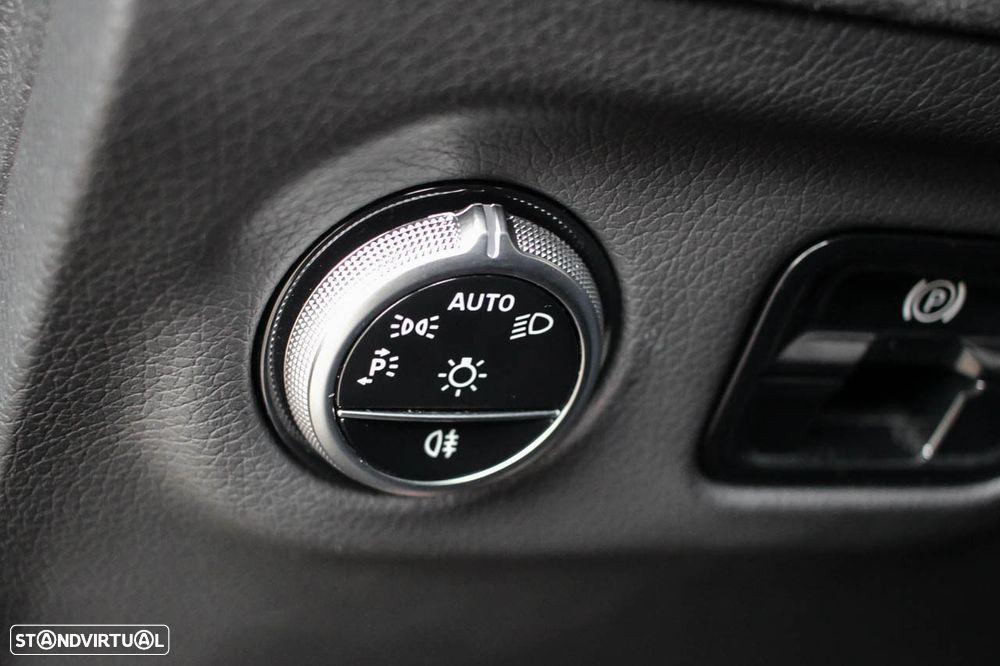 Mercedes-Benz EQE 350+ AMG Line - 41