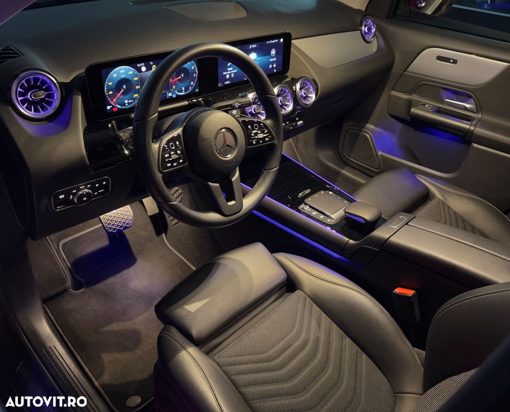 Mercedes-Benz GLA 200 7G-DCT Edition Progressive Line - 23