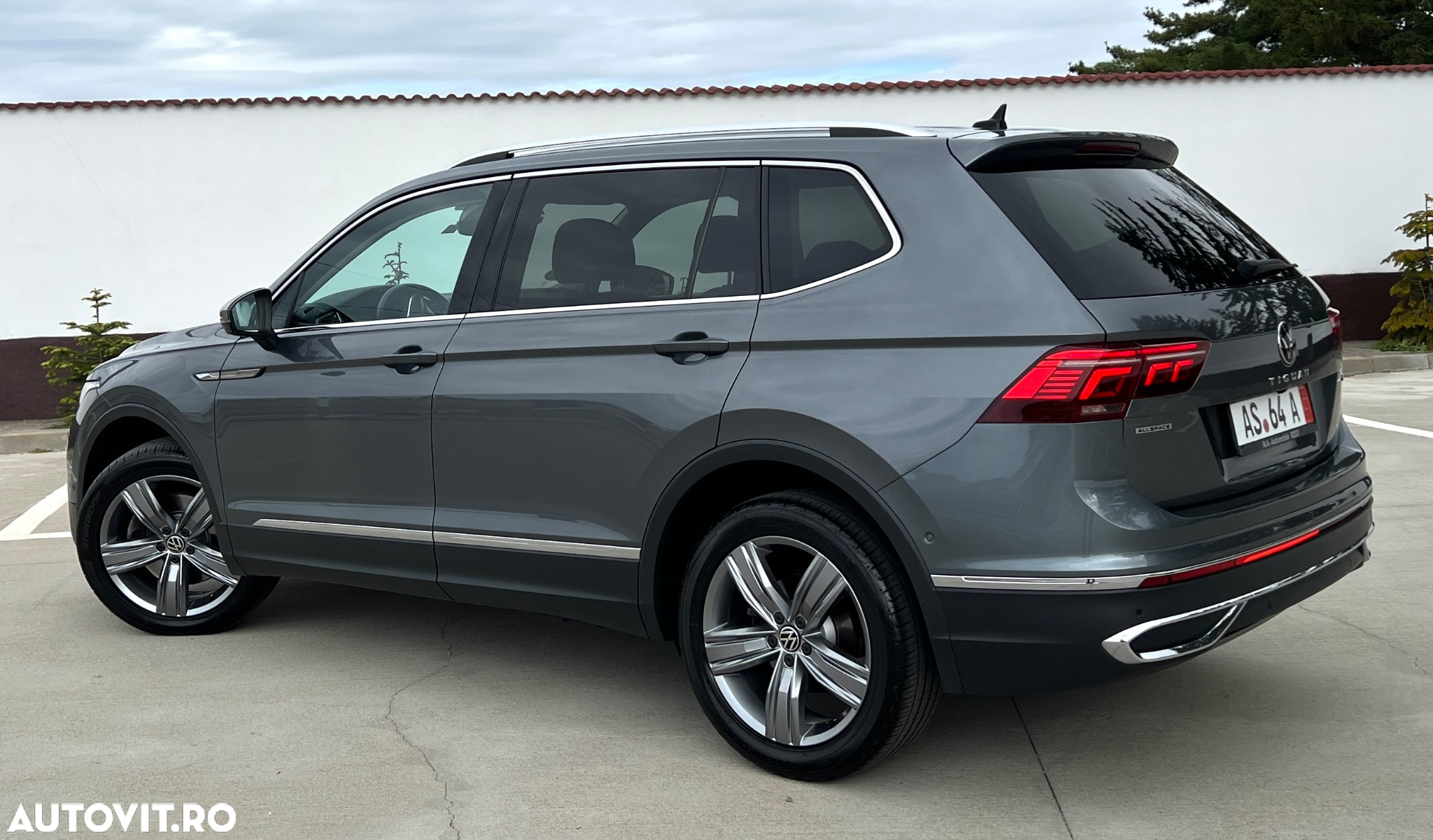 Volkswagen Tiguan Allspace 2.0 TDI SCR 4Motion DSG Elegance - 29