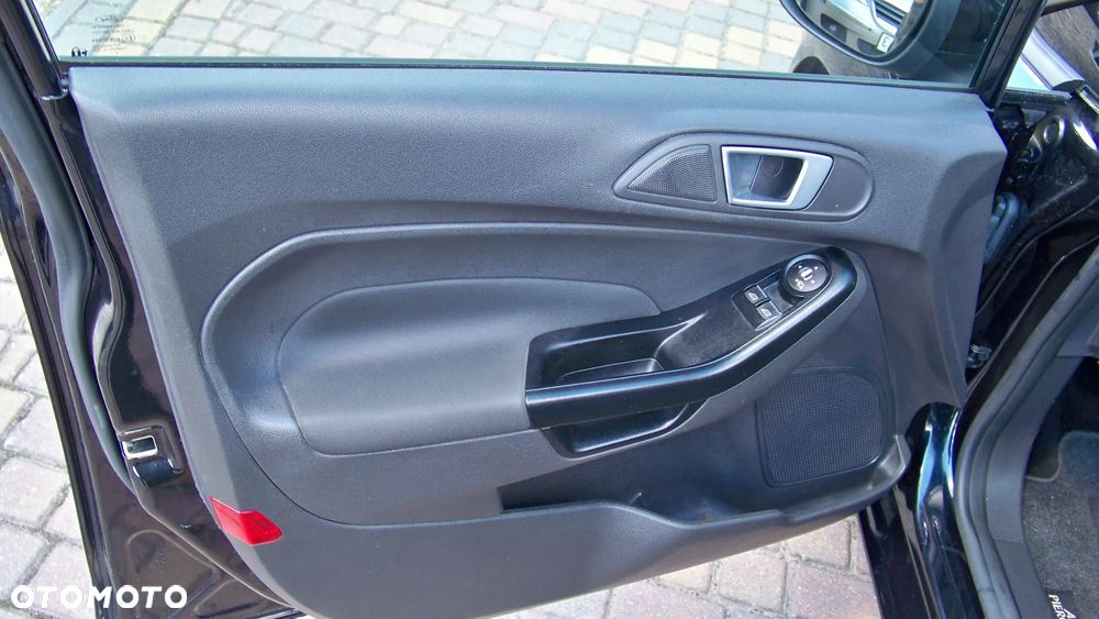 Ford Fiesta 1.25 Platinium X EU5 - 15