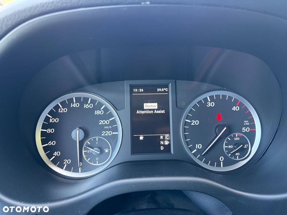 Mercedes-Benz VITO - 15