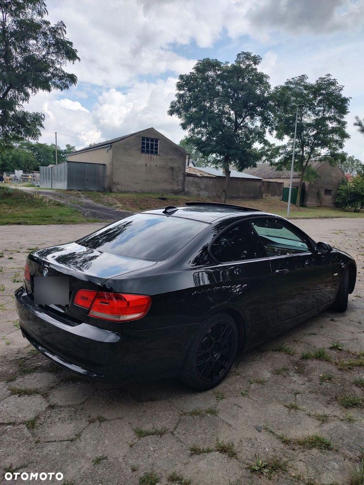 BMW Seria 3 - 18