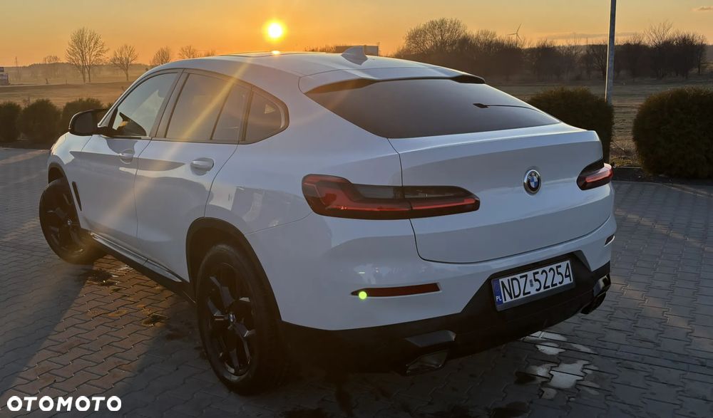 BMW X4 xDrive30i xLine - 9
