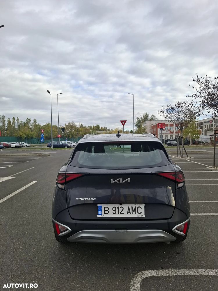 Kia Sportage 1.6 T-GDI 6MT 4x2 Urban - 4