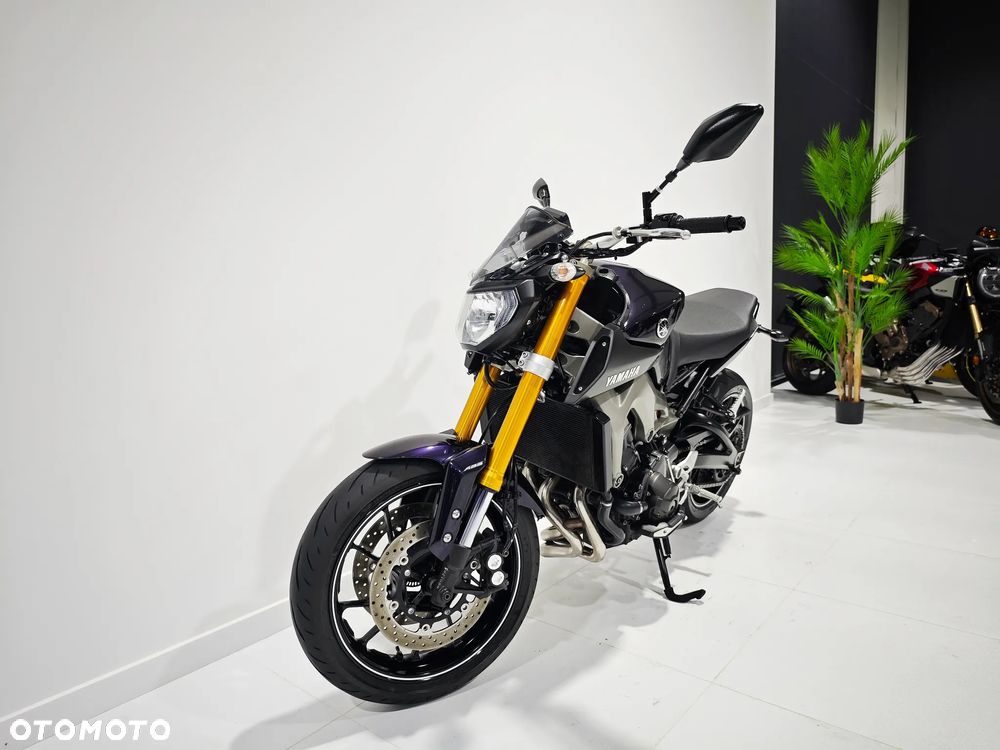 Yamaha MT - 3