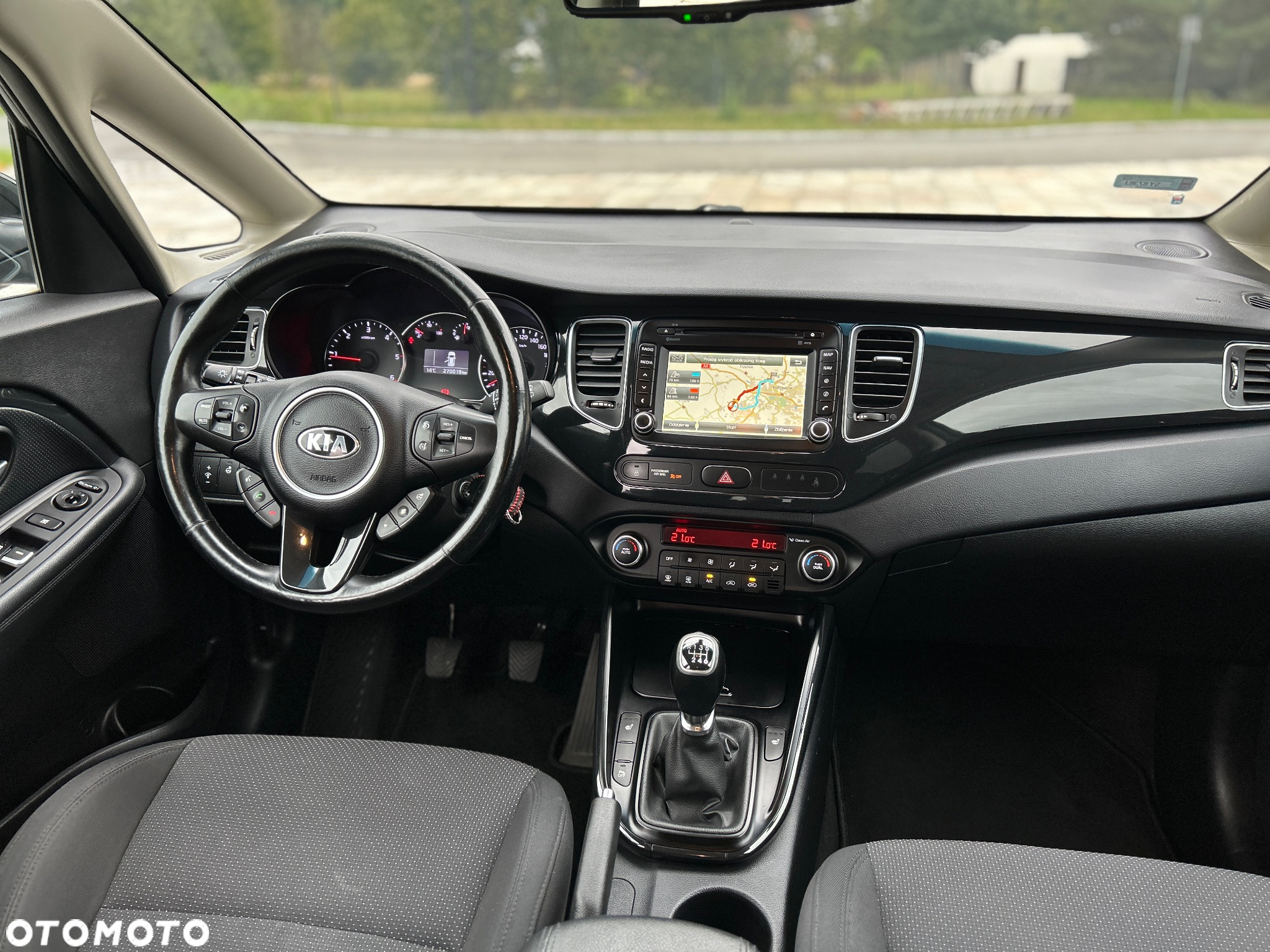 Kia Carens 1.7 CRDi Business Line - 30
