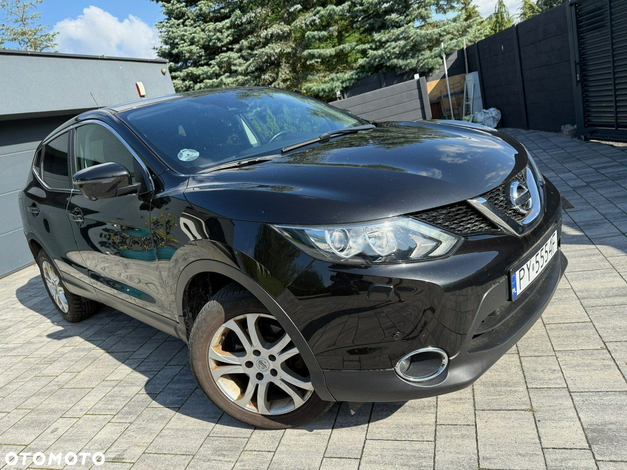 Nissan Qashqai - 1