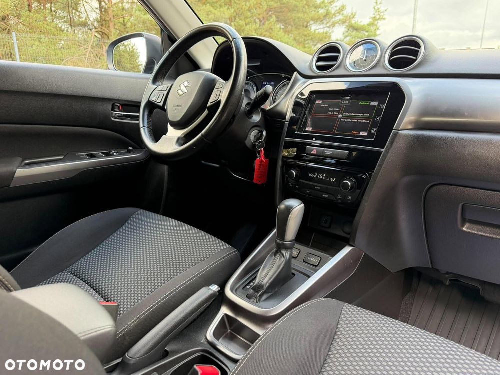 Suzuki Vitara 1.4 Boosterjet Premium 2WD - 17