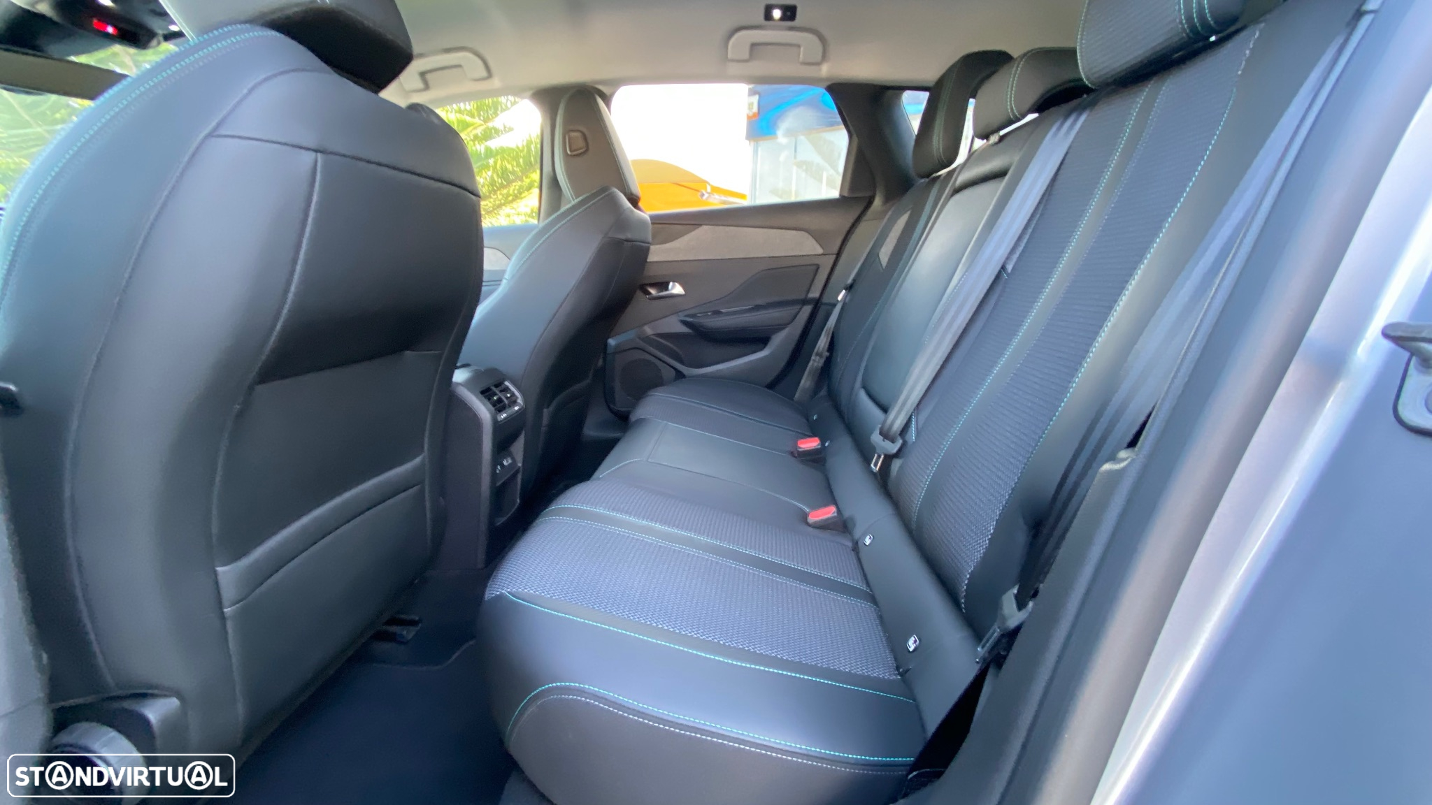 Peugeot 308 SW 1.5 BlueHDi Allure - 23