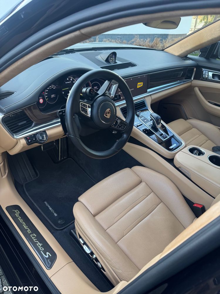 Porsche Panamera Turbo S E-Hybrid - 28