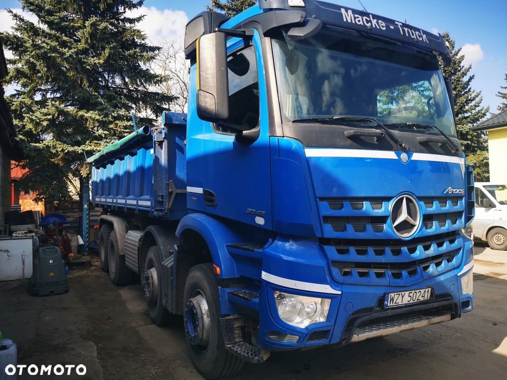 Mercedes-Benz AROCS 3242 - 2