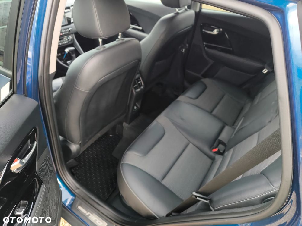 Kia Niro - 15