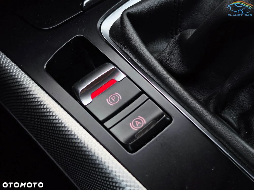 Audi A4 Avant 2.0 TDI DPF quattro Attraction - 36