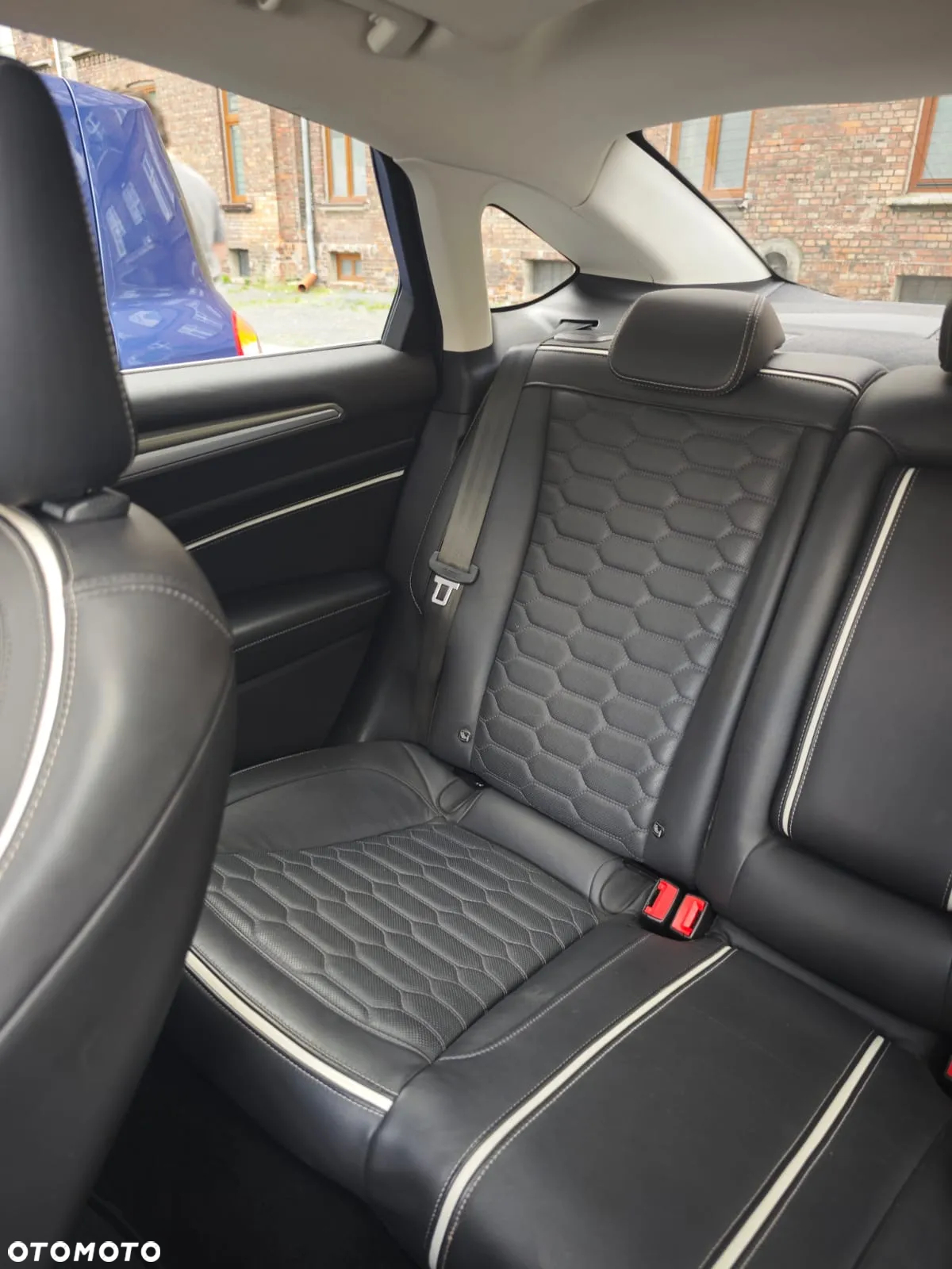 Ford Mondeo 2.0 Ti-VCT Hybrid VIGNALE - 29