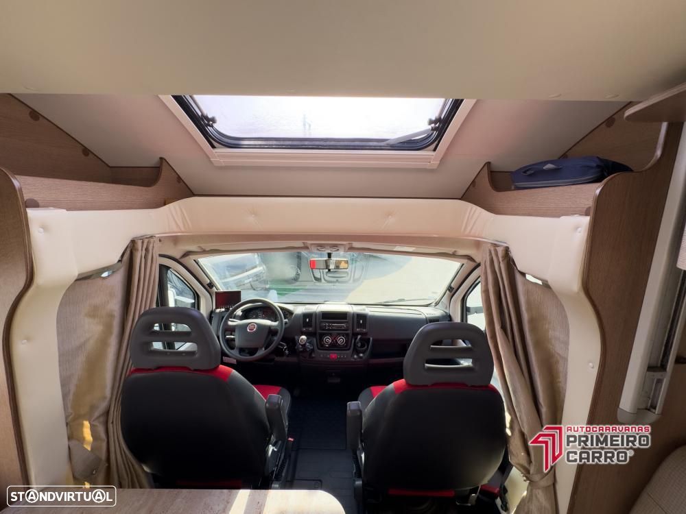 McLouis MC4 Cama central e basculante - 27