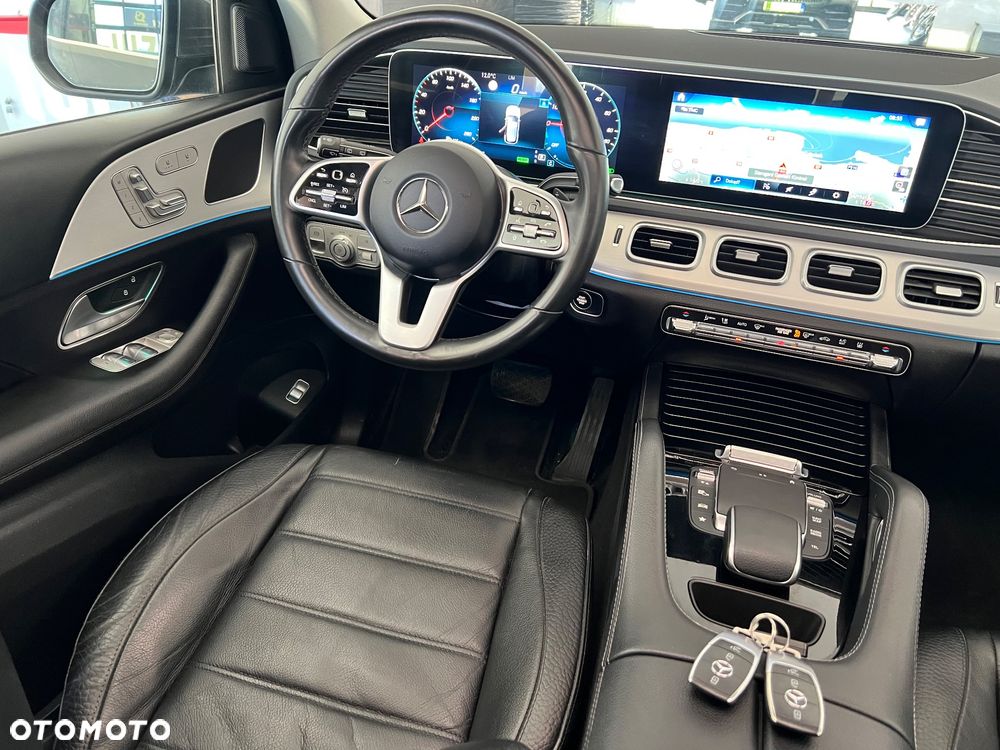 Mercedes-Benz GLE 300 d 4Matic 9G-TRONIC AMG Line - 21