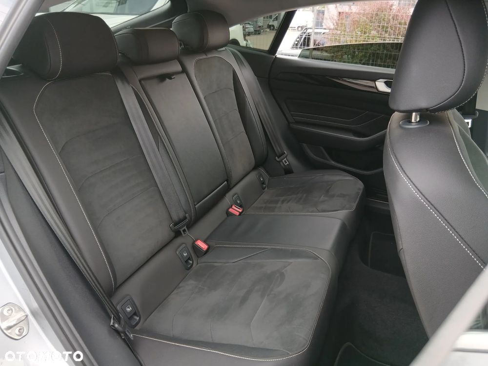 Volkswagen Arteon 2.0 TSI Elegance DSG - 22