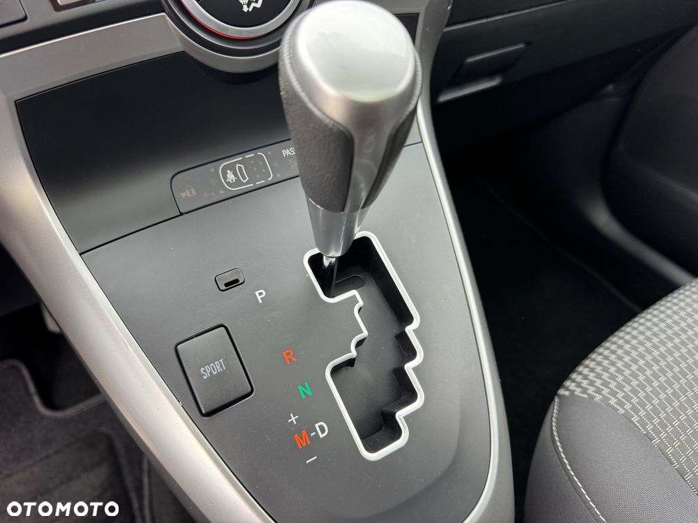 Toyota Verso 1.8 Premium MS 7os EU6 - 32