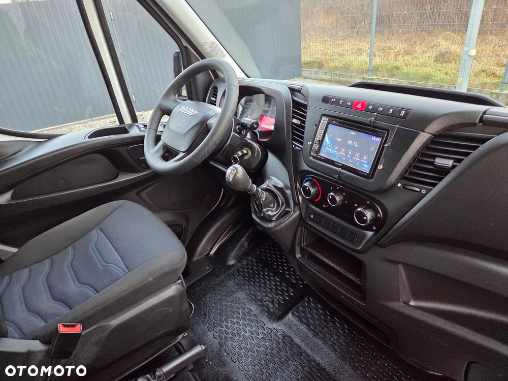 Iveco Daily - 24