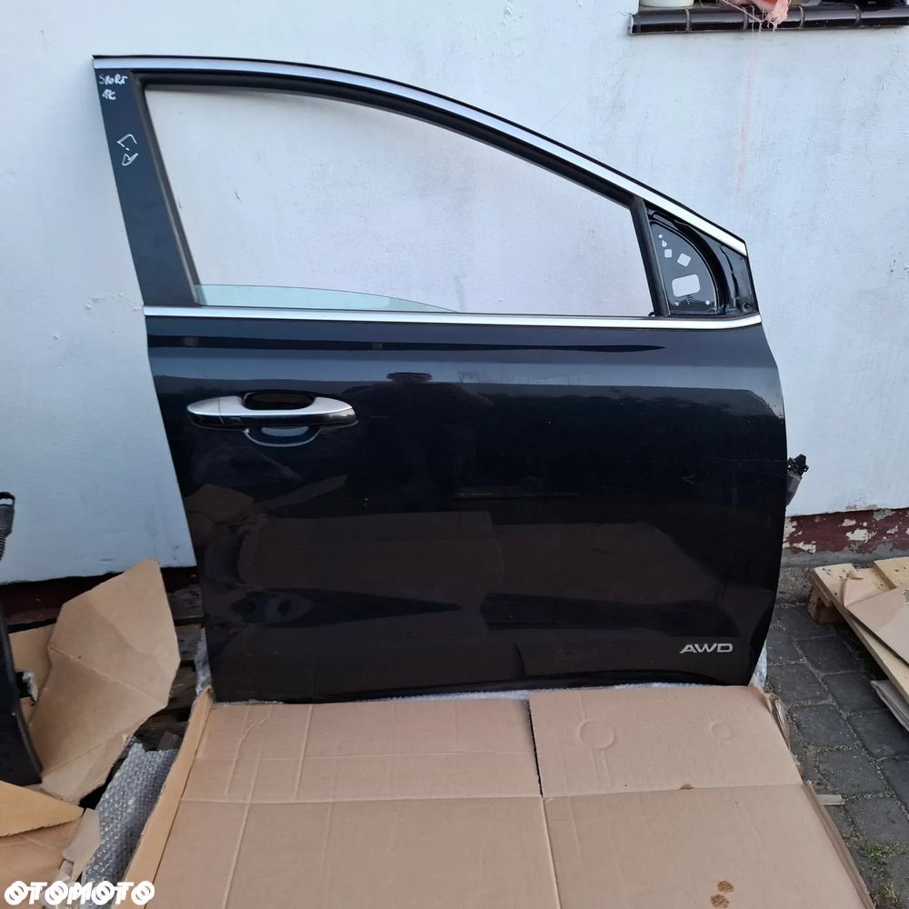 KIA SPORTAGE IV 4 15- DRZWI PRAWA STRONA PRZÓD PRAWE TYŁ PRAWE CZARNE 1K DEMONTAZ W KOLOR - 2