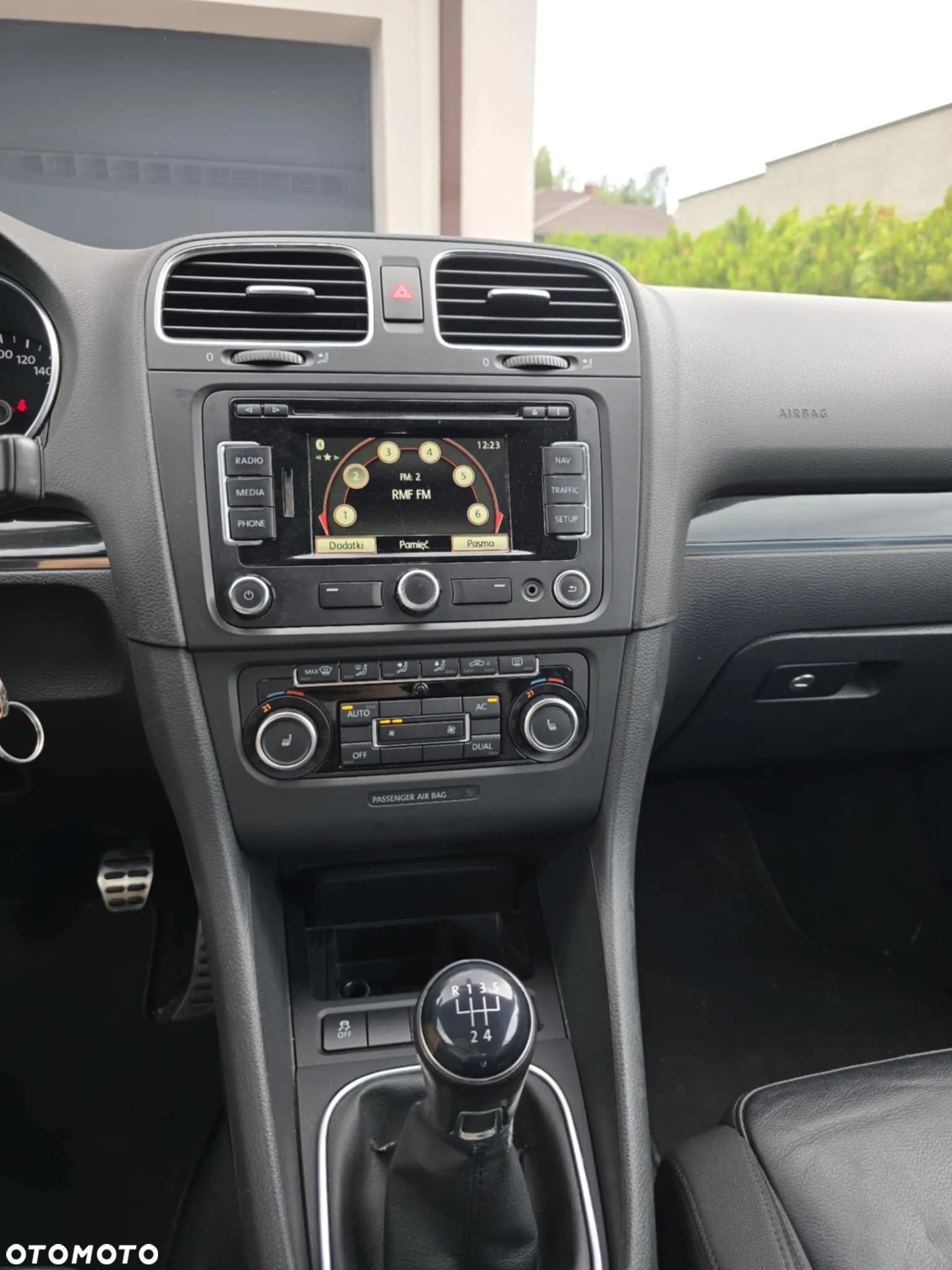 Volkswagen Golf 1.6 TDI - 13