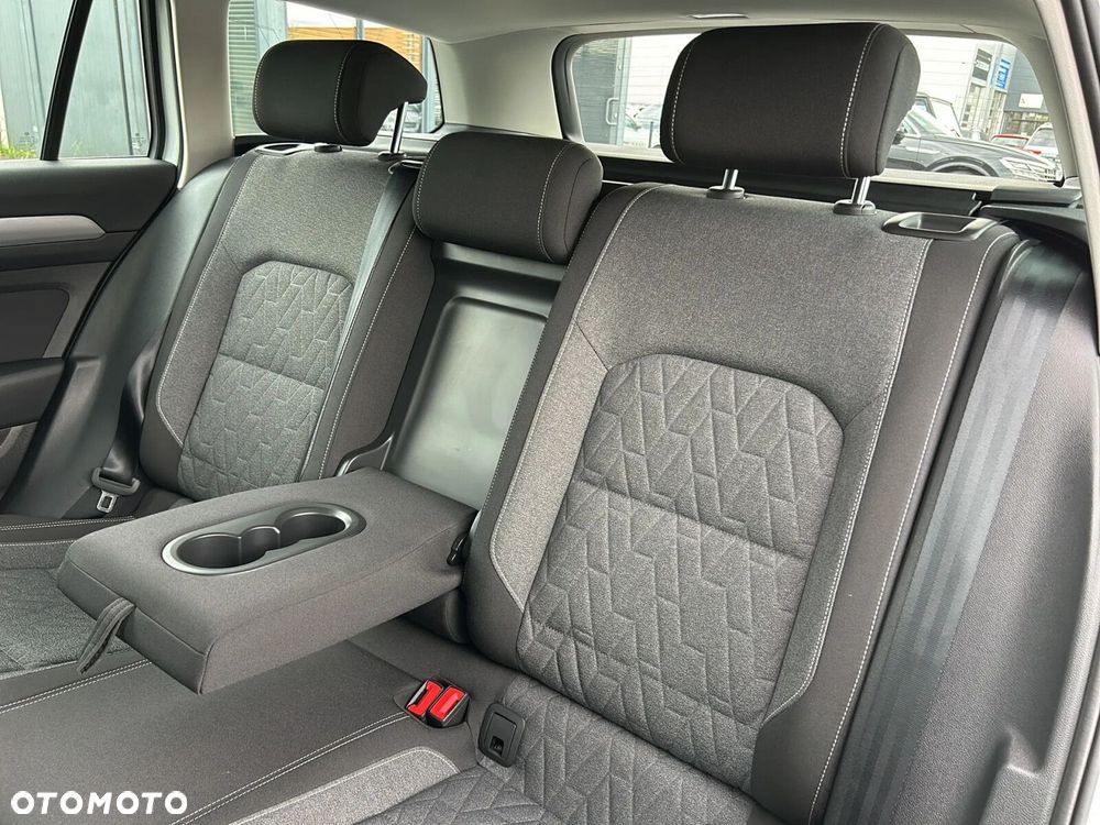 Volkswagen Passat Variant 1.5 TSI EVO Business DSG - 19