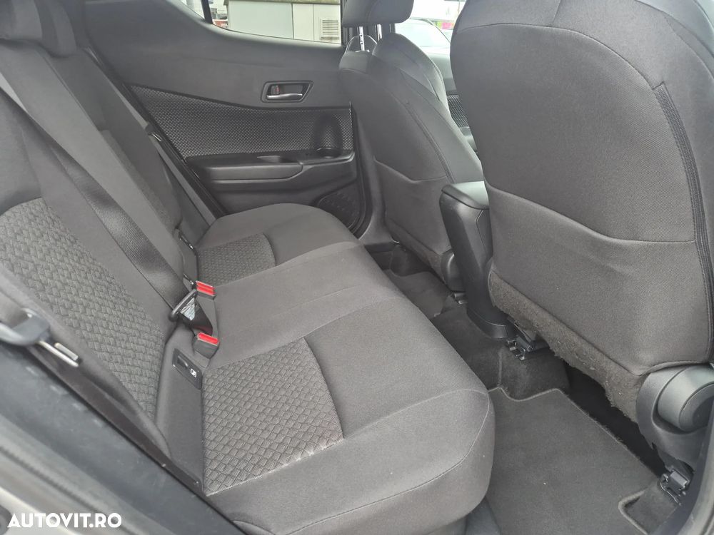 Toyota C-HR Club - 20