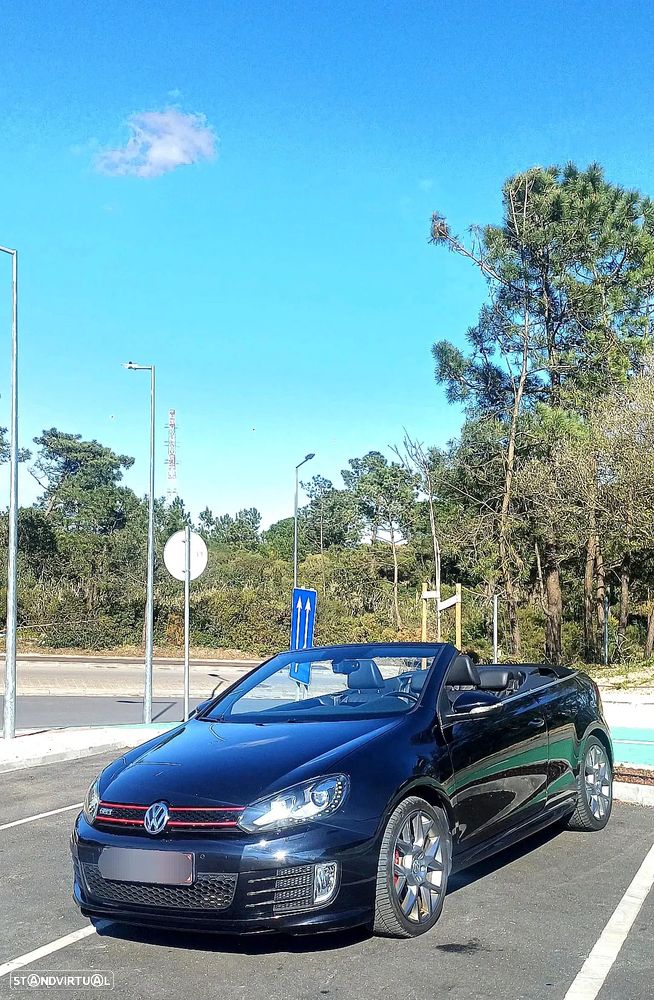 VW Golf Cabriolet 2.0 TSI GTI DSG - 31
