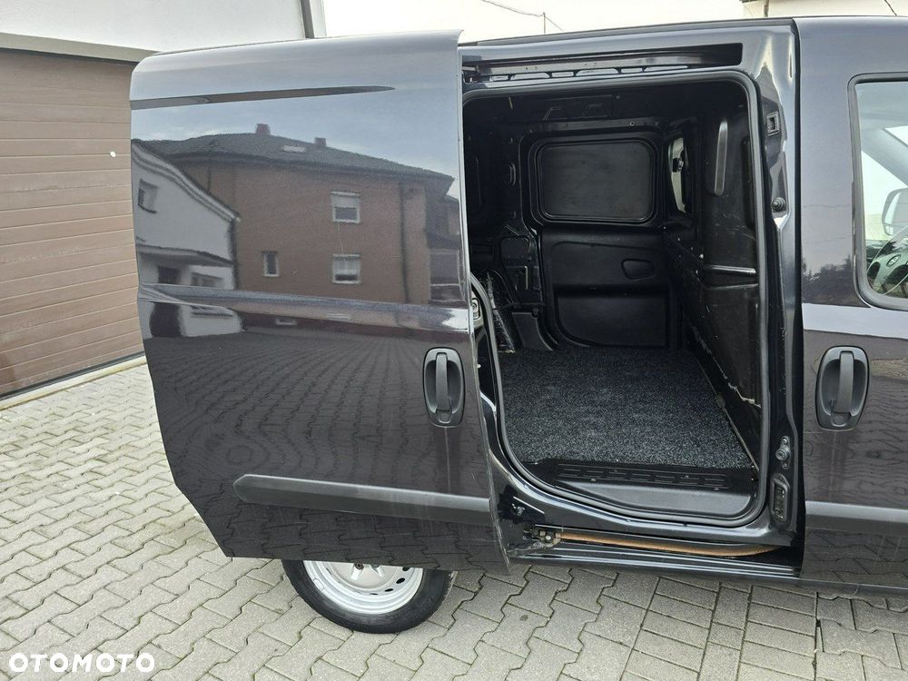 Opel Combo - 17