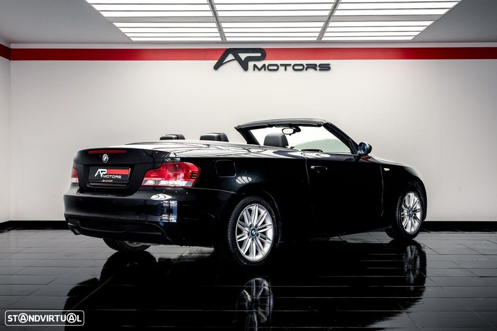 BMW 118 d Pack M - 12