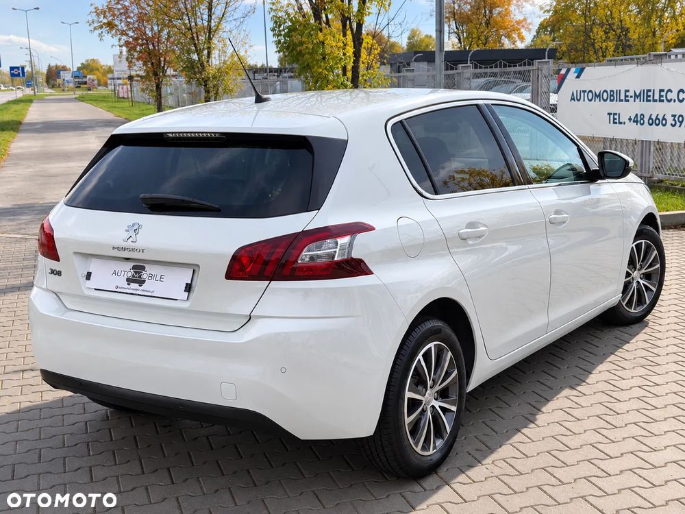 Peugeot 308 - 4