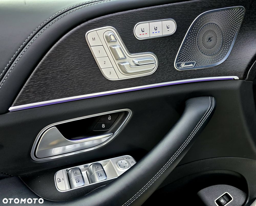 Mercedes-Benz GLE - 12