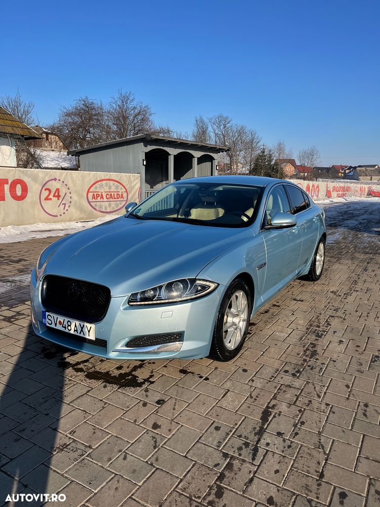 Jaguar XF 2.2 - 1