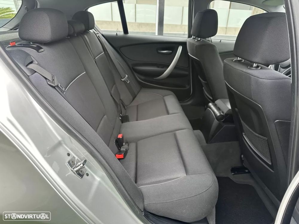 BMW 118 d Line Sport - 35