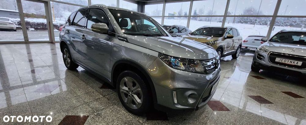 Suzuki Vitara - 3