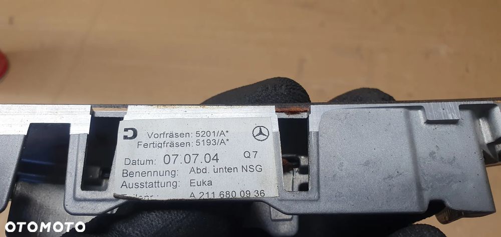 Ramka dekor tunelu wybieraka drewno Mercedes E-Klasa W211 A2116800936 - 6