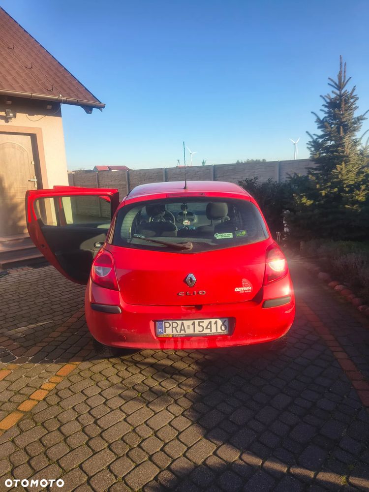 Renault Clio - 3
