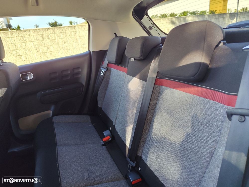 Citroën C3 1.2 PureTech C-Series - 17