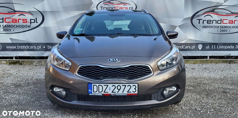 Kia Ceed 1.6 CRDi 128 Vision - 11