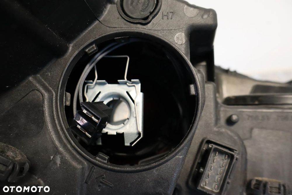 LAMPA PRZEDNIA PRZÓD LEWA OPEL ASTRA K 5 V SOCZEWKA LED 39158005 2015-2019 - 19