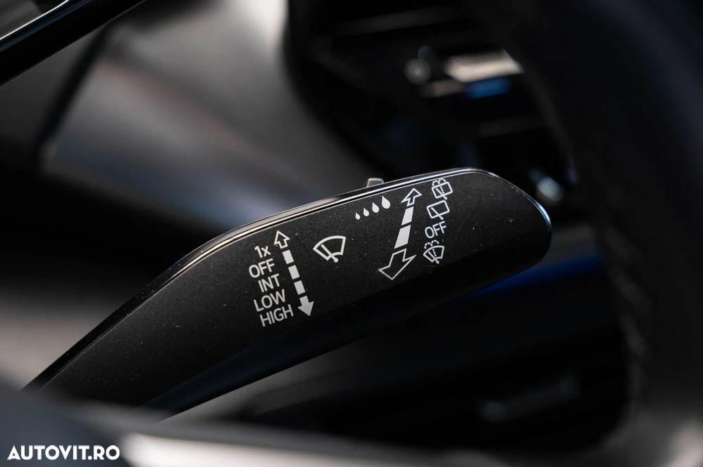 VOLKSWAGEN ID.4 2021 — imagine 21