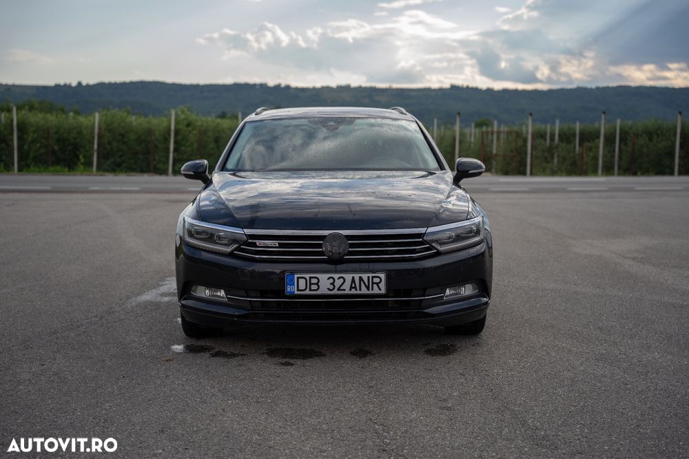 Volkswagen Passat 2.0 TDI SCR 4Motion DSG Highline - 2