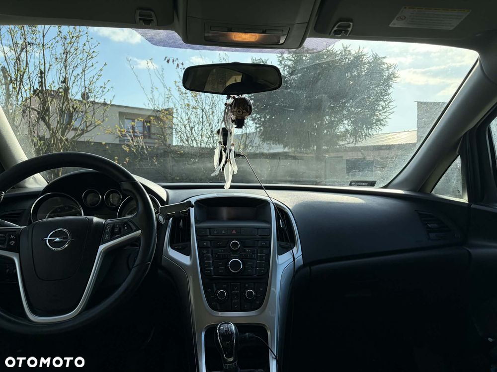 Opel Astra 1.4 T EU6 - 6