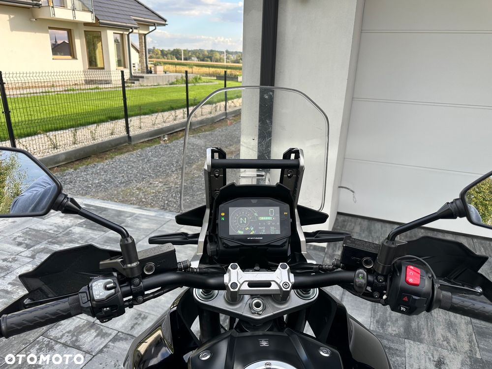 Suzuki V-STROM - 21