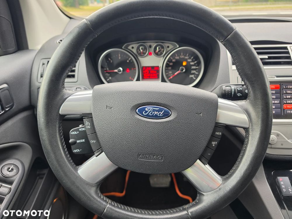 Ford Kuga 2.0 TDCi 4WD Titanium - 19