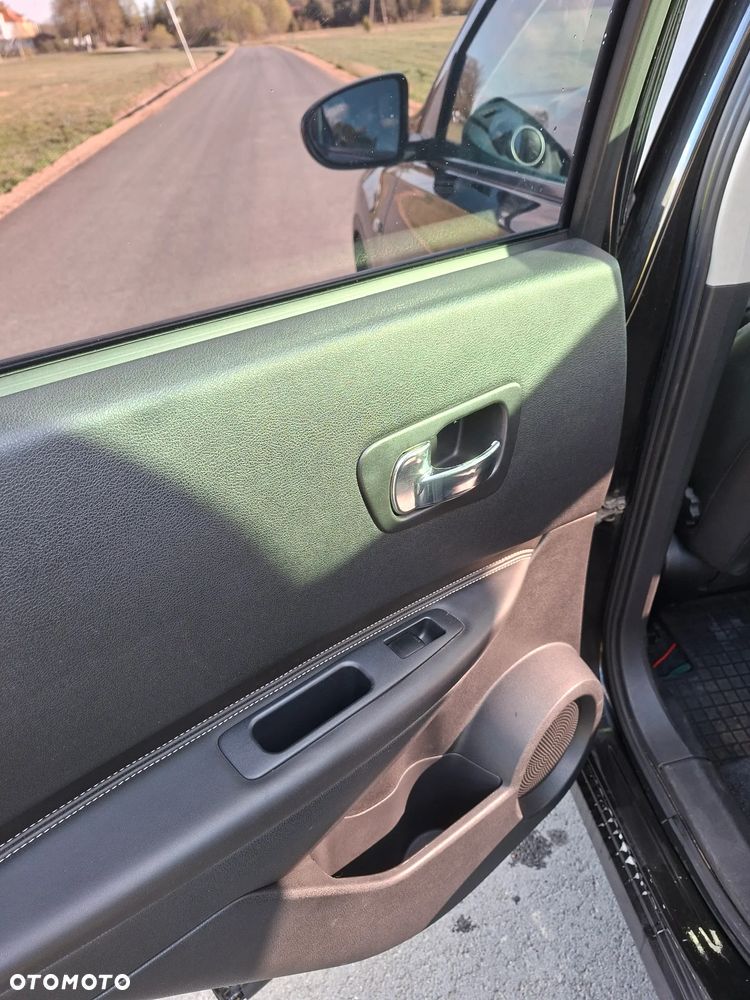 Nissan Qashqai 2.0 4 x 4 CVT lounge - 10