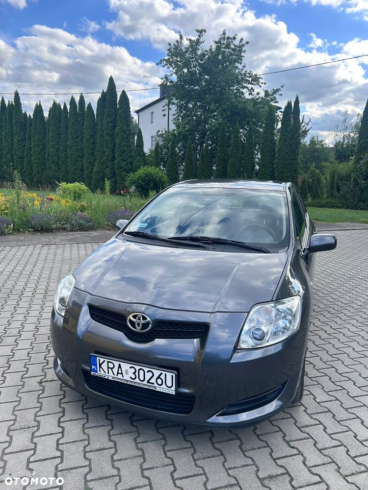 Toyota Auris 1.4 VVT-i Terra - 19