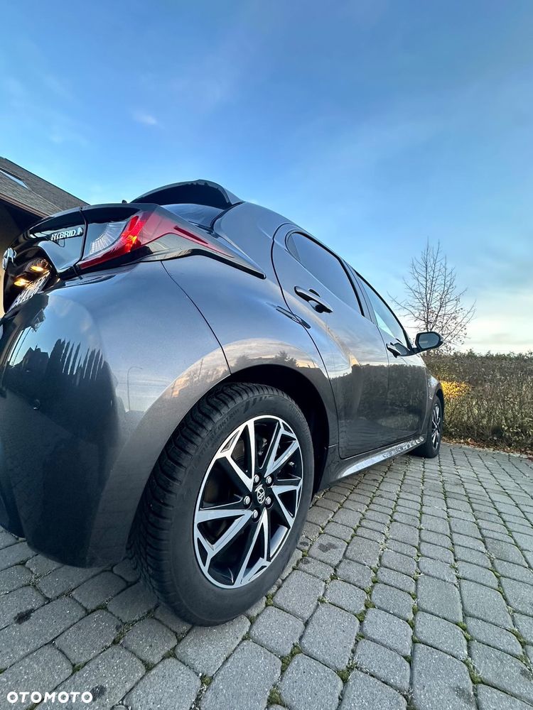 Toyota Yaris - 7