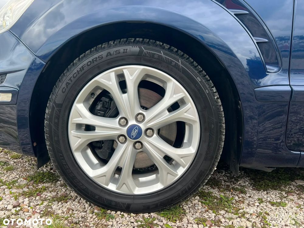 Ford S-Max - 16